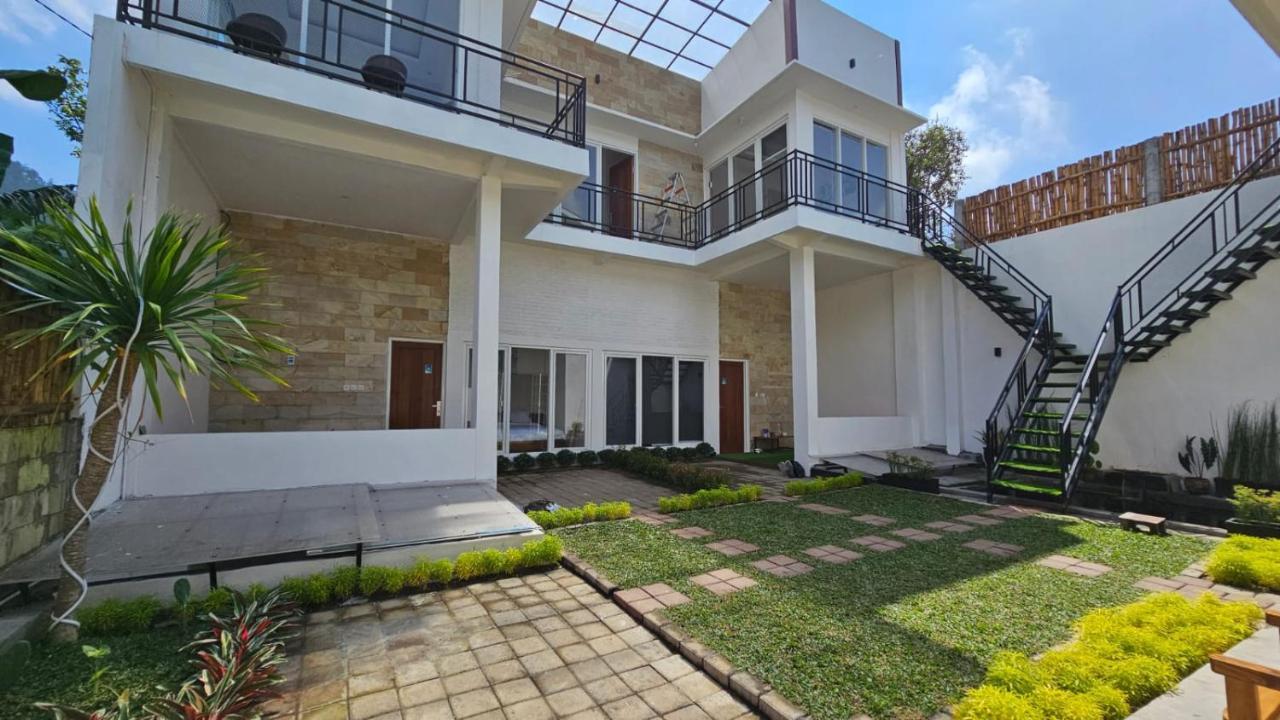 Cahaya 1 Guest House Songgoriti Buitenkant foto
